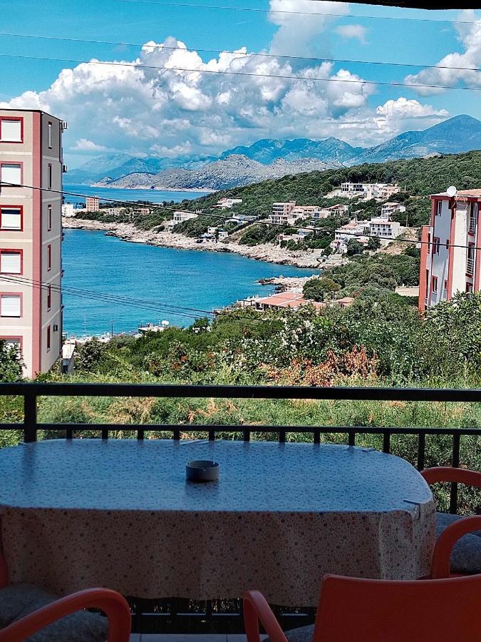 Apartmani Ljubica Utjeha Εξωτερικό φωτογραφία